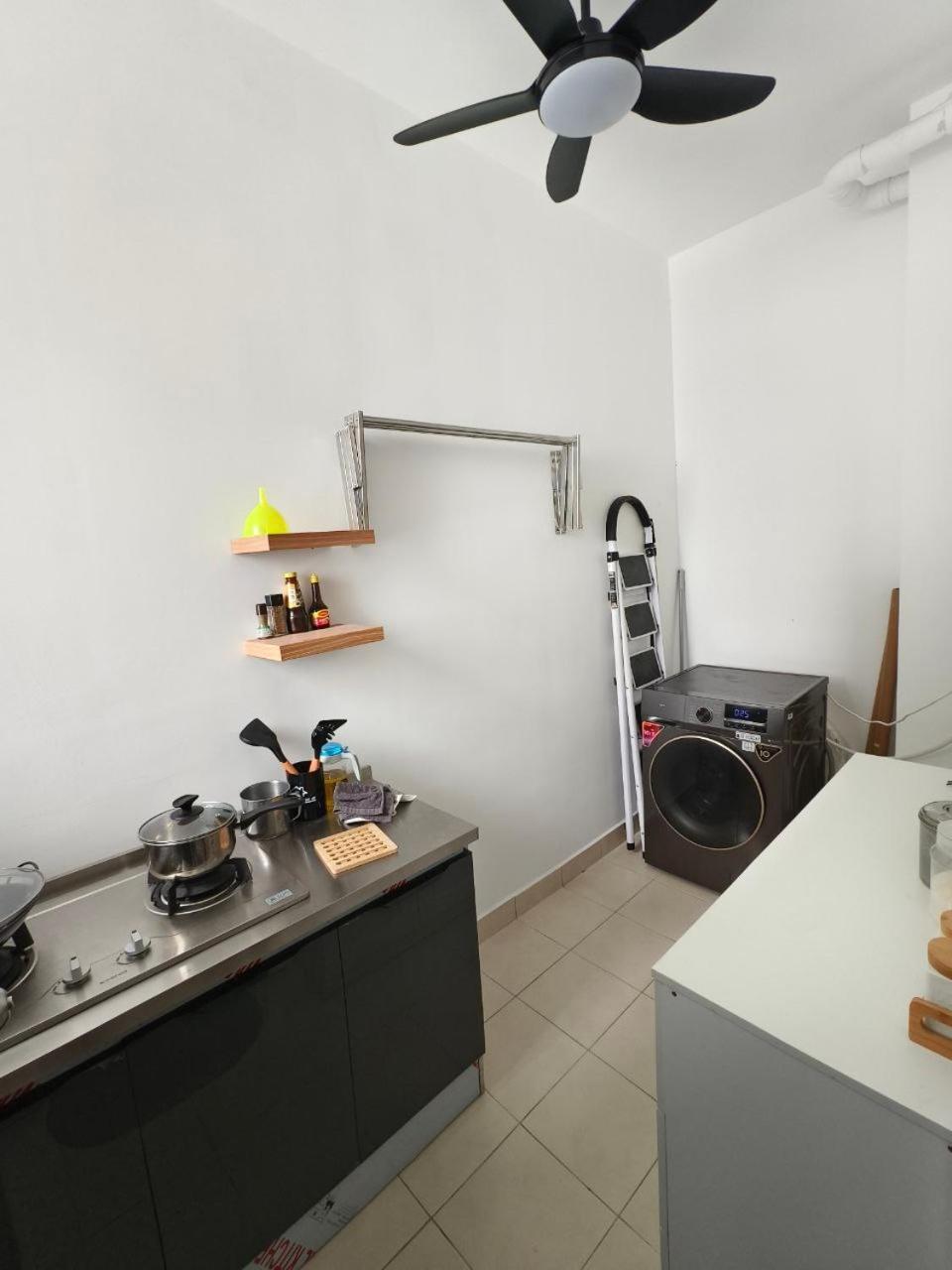The Moon Homestay At Putrajaya Exterior photo